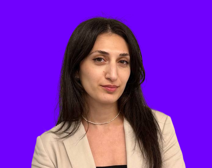 Асмик Оганесян